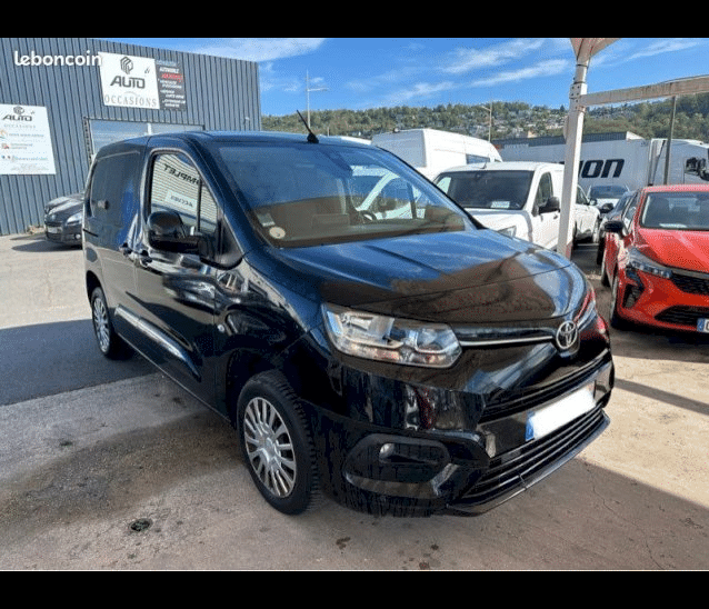 Toyota Toyota Proace City BUSINESS L1 1.5 D4D 130 cv BVA