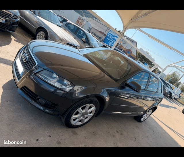 Audi Audi A3 II 2.0 TDI 140ch DPF Ambiente