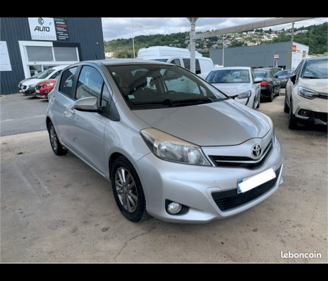 Toyota Toyota Yaris III 90 D-4D SkyBlue 5p