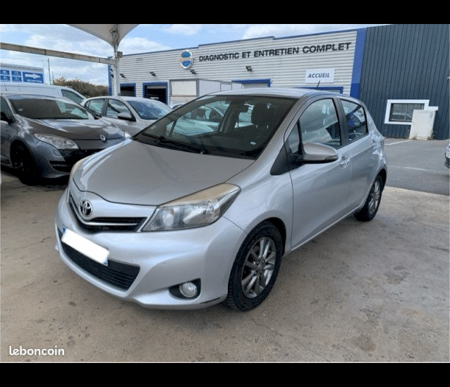 Toyota Toyota Yaris III 90 D-4D SkyBlue 5p