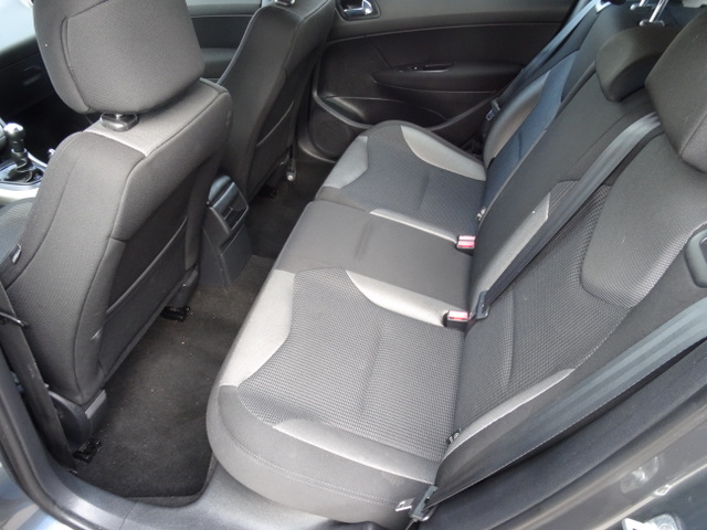 Peugeot Peugeot 308  1.6 HDi110 FAP Premium 5p