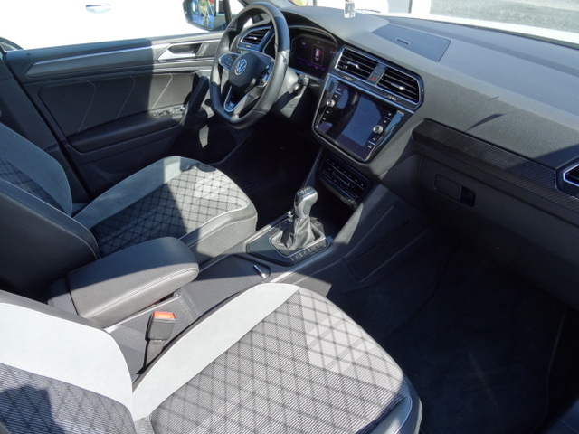 Volkswagen Volkswagen Tiguan 2.0 TDI 150ch Black R-Line DSG7 