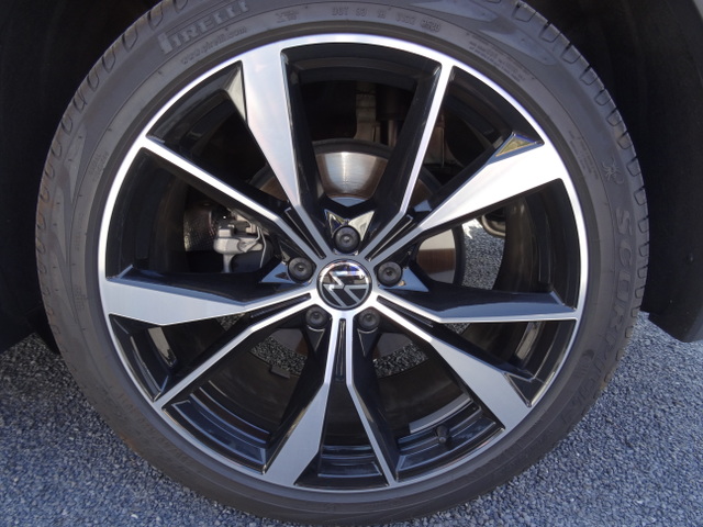 Volkswagen Volkswagen Tiguan 2.0 TDI 150ch Black R-Line DSG7 
