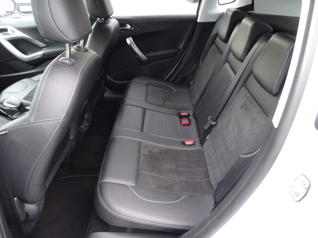 Peugeot Peugeot 2008  1.6 BlueHDi 120ch Crossway S&S