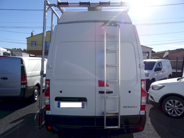 Renault Renault Master III 2.3 D136 équipement menuiserie