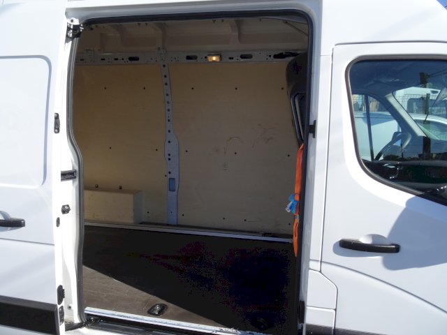Renault Renault Master III 2.3 D136 équipement menuiserie