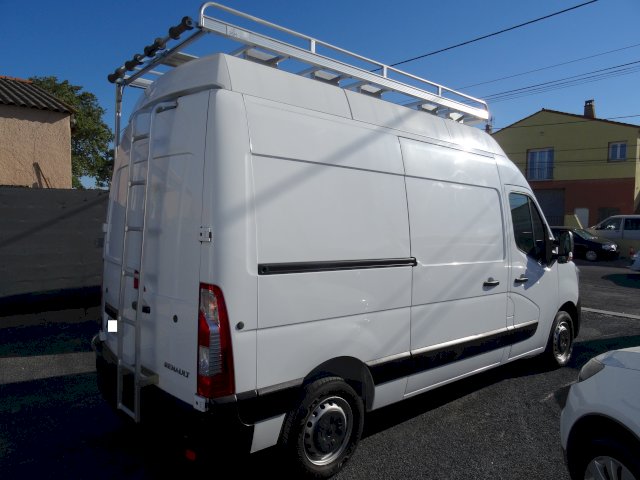 Renault Renault Master III 2.3 D136 équipement menuiserie