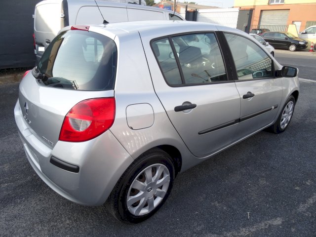 Renault Renault Clio III 1.5 dCi 85 Pack Clim Dynamique 5p