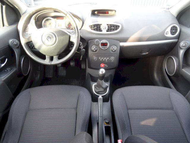 Renault Renault Clio III 1.5 dCi 85 Pack Clim Dynamique 5p
