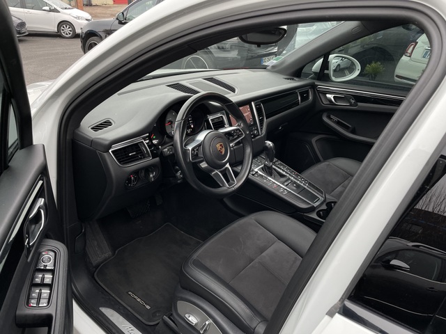Porsche Macan S Ph2 3.0 V6 DIESEL 258 FR GPS PANO REG ACC