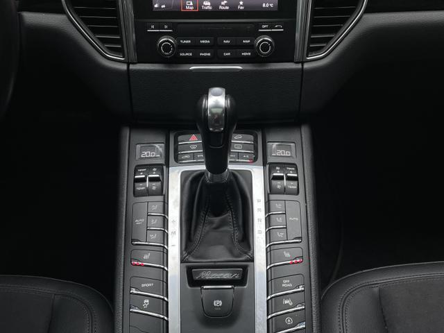 Porsche Macan S Ph2 3.0 V6 DIESEL 258 FR GPS PANO REG ACC