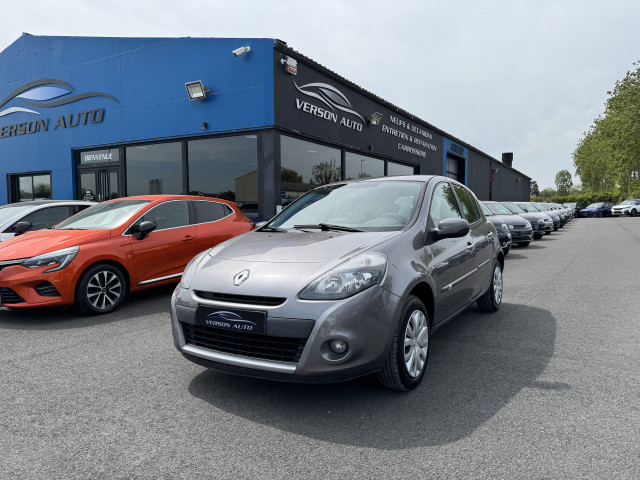 Renault CLIO 1.2i 16V 75 GPS TOM TOM CLIM 5P 