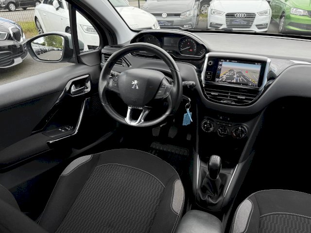 Peugeot 208 1.6 BlueHDi 75 1er MAIN GPS BLUETOOTH CLIM LED