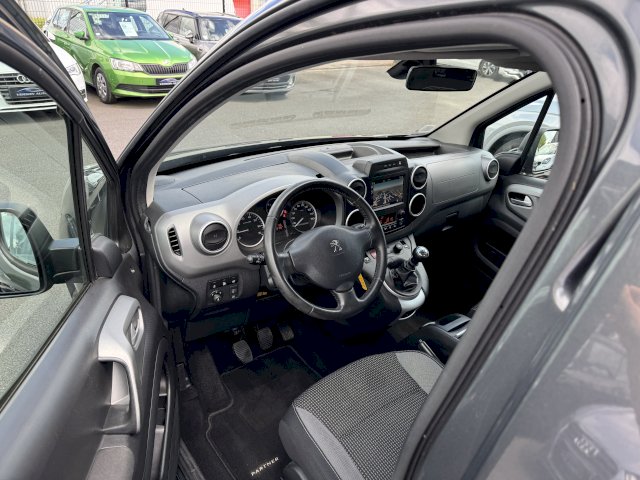 Peugeot Partner Tepee 1.6 BlueHDi 120 GPS TEL LED CAMERA