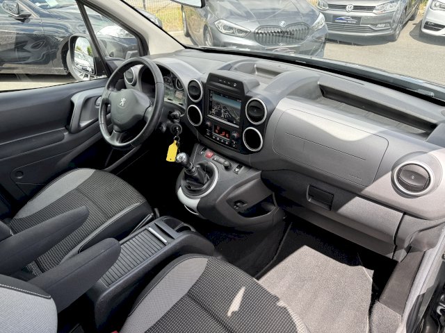 Peugeot Partner Tepee 1.6 BlueHDi 120 GPS TEL LED CAMERA