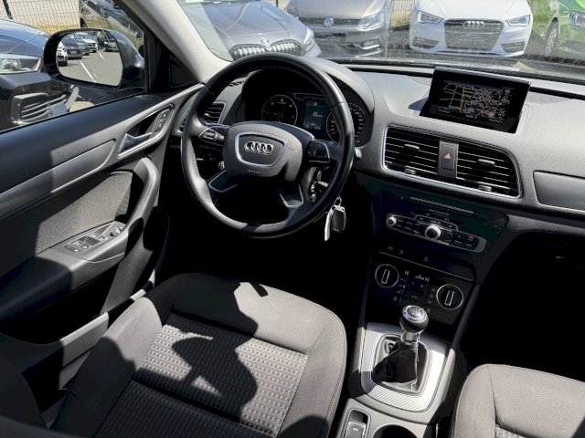 Audi Q3 2.0 TDi 150 GPS XENON LED TEL CLIM REGUL RADAR