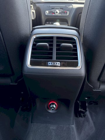 Audi Q3 2.0 TDi 150 GPS XENON LED TEL CLIM REGUL RADAR