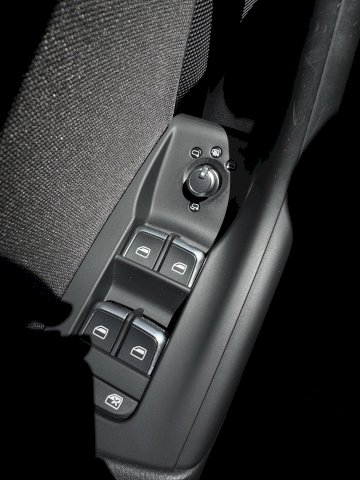Audi Q3 2.0 TDi 150 GPS XENON LED TEL CLIM REGUL RADAR