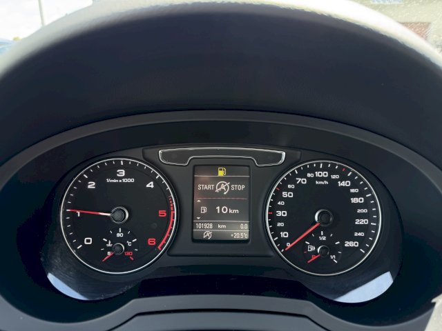 Audi Q3 2.0 TDi 150 GPS XENON LED TEL CLIM REGUL RADAR