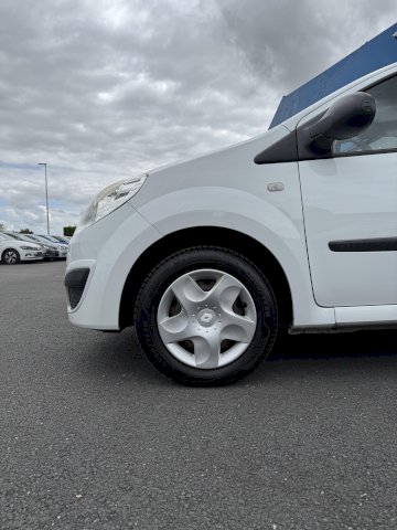 Renault Twingo 1.2 essence 75