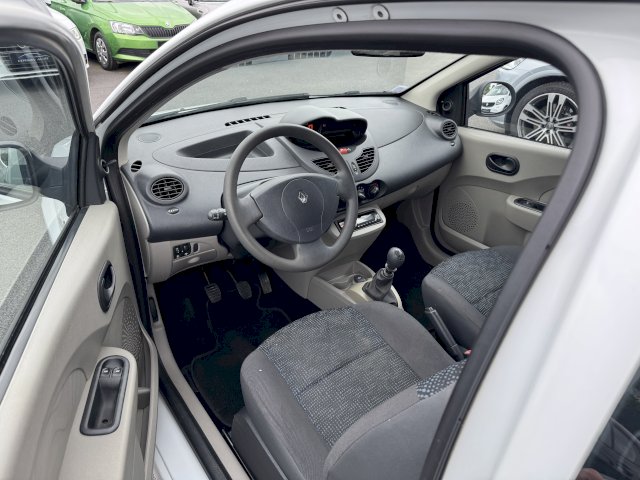 Renault Twingo 1.2 essence 75