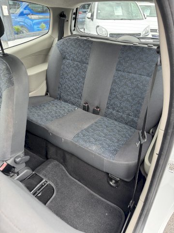 Renault Twingo 1.2 essence 75