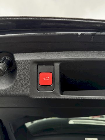 Peugeot 308 SW BlueHDi 130 1er MAIN GT PACK CAMERA 360 BVA
