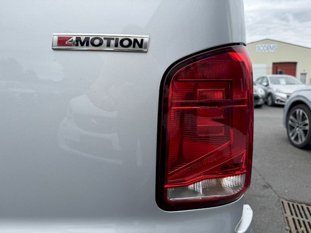 Volkswagen Transporteur T6 L2 2.0 TDI 204 TVA 5PL 4Motion BVA