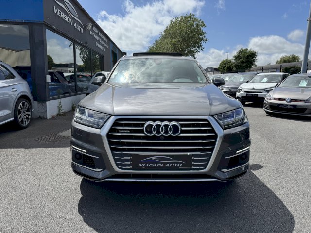 Audi Q7 e-tron 3.0 V6 TDI 373 AVUS CROCHET CAM 360 BVA