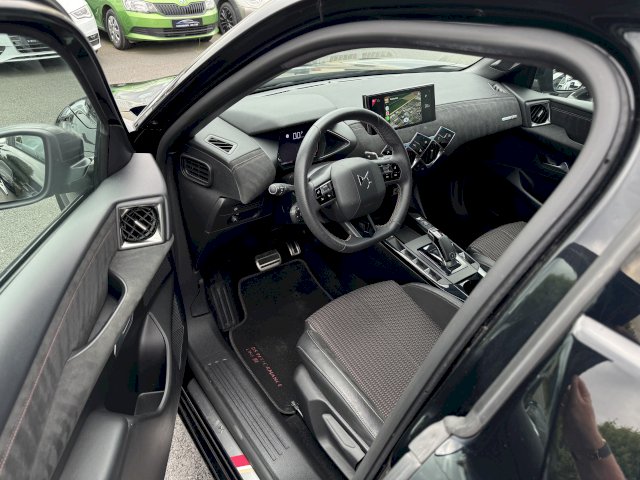 DS DS  3 Crossback BlueHDi 130 PERF PLUS BVA 1er MAIN