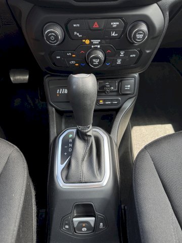 Jeep Renegade 1.3 GSE T4 190 4xe PHEV GPS CARPLAY AT6