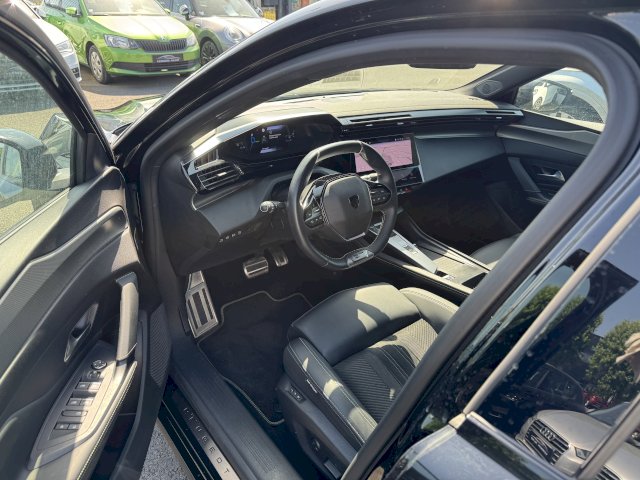 Peugeot 408 PHEV 225 GT 1er MAIN e-EAT8