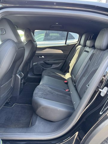 Peugeot 408 PHEV 225 GT 1er MAIN e-EAT8