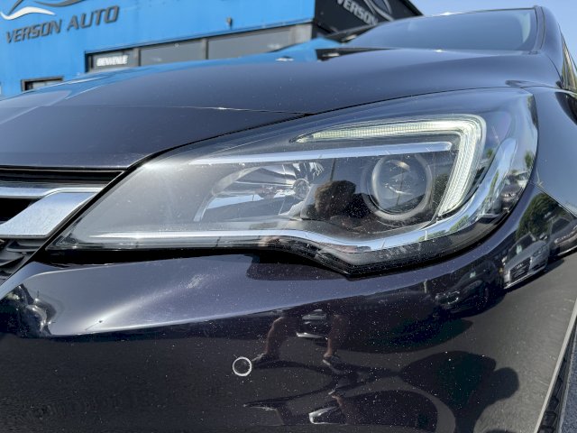 Opel Astra Sports Tourer 1.6 CDTI 110 1er MAIN CARPLAY