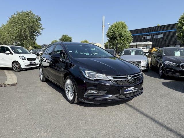 Opel Astra Sports Tourer 1.6 CDTI 110 1er MAIN CARPLAY