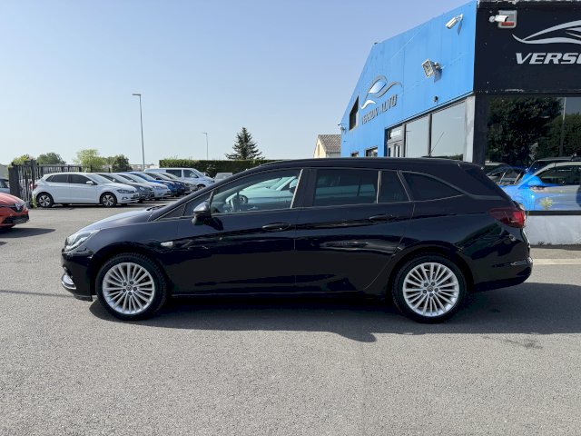 Opel Astra Sports Tourer 1.6 CDTI 110 1er MAIN CARPLAY