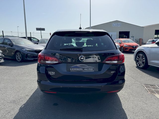 Opel Astra Sports Tourer 1.6 CDTI 110 1er MAIN CARPLAY