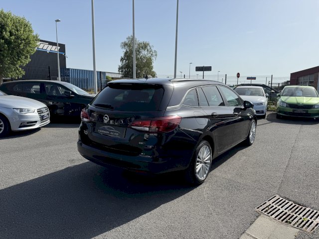 Opel Astra Sports Tourer 1.6 CDTI 110 1er MAIN CARPLAY
