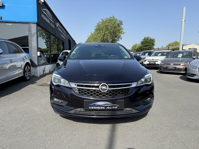 Opel Astra Sports Tourer 1.6 CDTI 110 1er MAIN CARPLAY