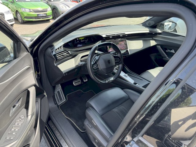 Peugeot 308 PHEV 225 GT 1er MAIN TOIT PANO CAM 360 AGR BVA