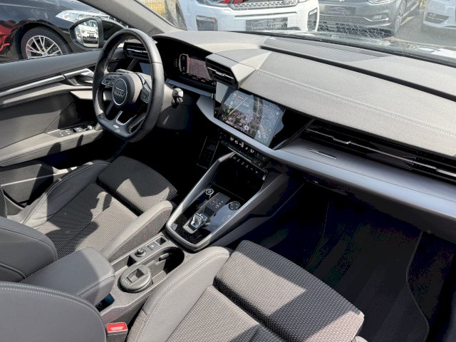 Audi A3 Sportback 30 TFSi mHEV S LINE + SIEGES RS BVA