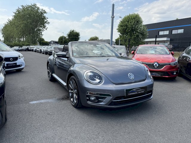 Volkswagen Coccinelle Beetle Cabriolet TSI 150 COUTURE DSG7