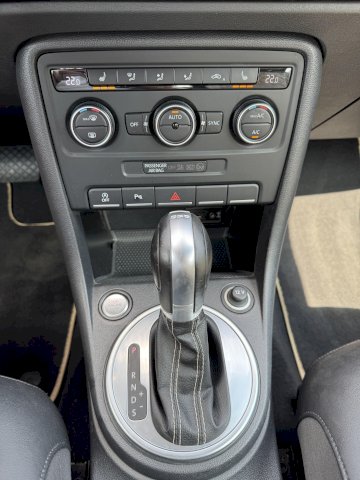 Volkswagen Coccinelle Beetle Cabriolet TSI 150 COUTURE DSG7
