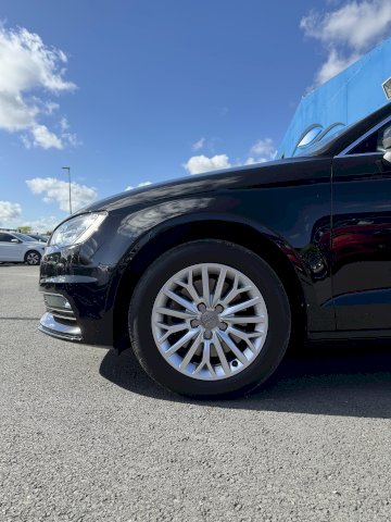 Audi A3 Berline 1.8 TFSI 180 1er MAIN GPS XENON LED TEL