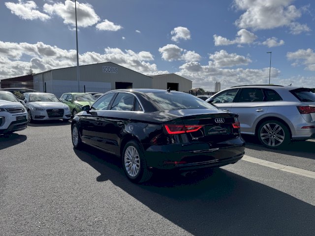 Audi A3 Berline 1.8 TFSI 180 1er MAIN GPS XENON LED TEL