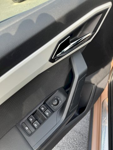 Seat Arona 1.6 TDi 115 Xcellence KEYLESS CARPLAY GPS