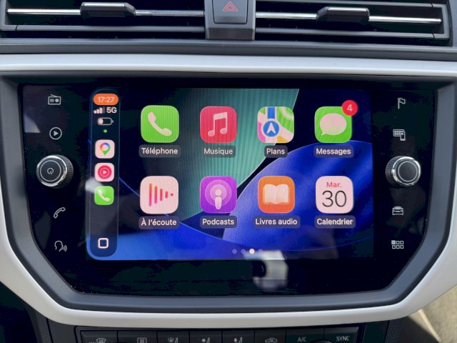 Seat Arona 1.6 TDi 115 Xcellence KEYLESS CARPLAY GPS