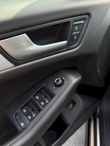 Audi Q5 3.0 V6 TDI 240 4x4 AVUS GPS TOIT PANO CAM BVA