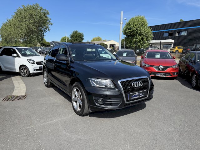 Audi Q5 3.0 V6 TDI 240 4x4 AVUS GPS TOIT PANO CAM BVA