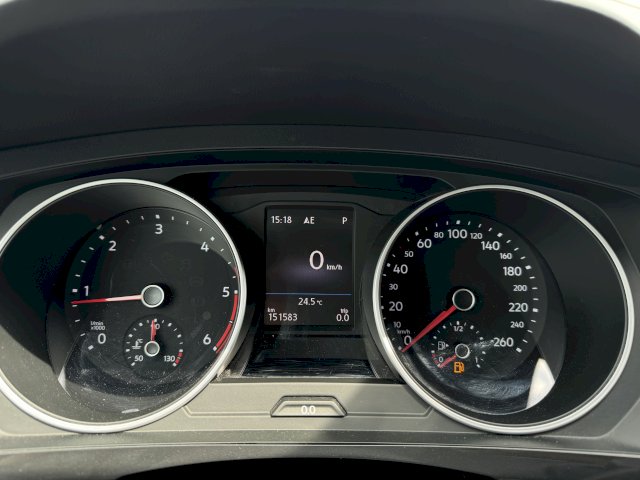 Volkswagen Tiguan 2.0 TDI 150 GPS CARPLAY CAMERA ATTELAGE BVA